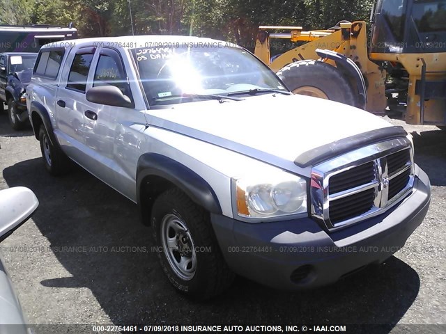 1D7HW28K75S271898 - 2005 DODGE DAKOTA QUAD/ST SILVER photo 1