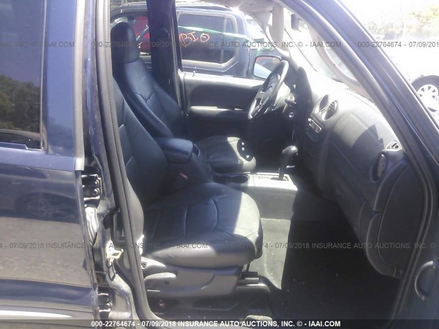 1J4GL48K73W579115 - 2003 JEEP LIBERTY SPORT/FREEDOM ლურჯი ფოტო 5