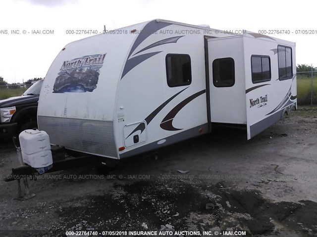 5SFNB3529DE254114 - 2013 HEARTLAND NORTH TRL  WHITE photo 2