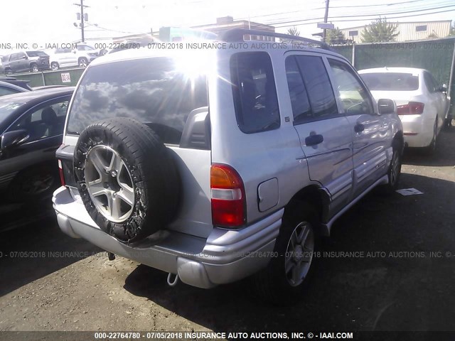 2CNBE634446902820 - 2004 CHEVROLET TRACKER LT SILVER photo 4