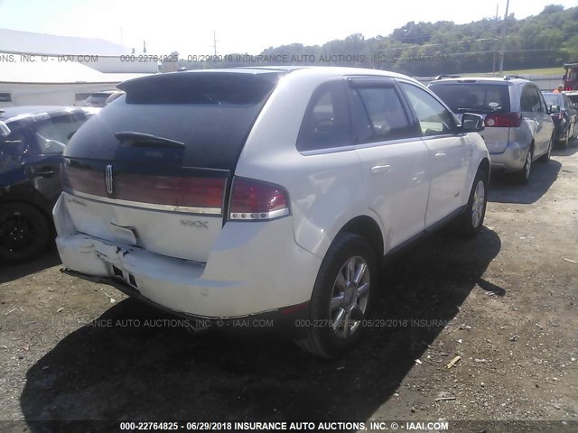 2LMDU68C48BJ01348 - 2008 LINCOLN MKX WHITE photo 4