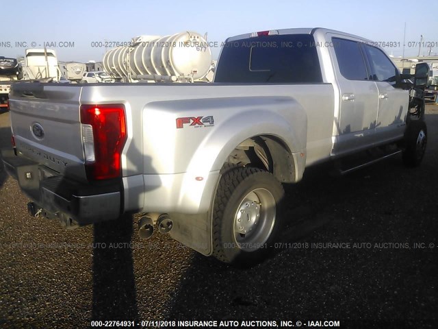 1FT8W4DT5HEB76313 - 2017 FORD F450 SUPER DUTY SILVER photo 4