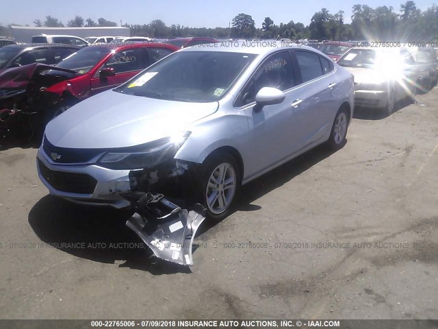 1G1BE5SM0H7187825 - 2017 CHEVROLET CRUZE LT SILVER photo 2