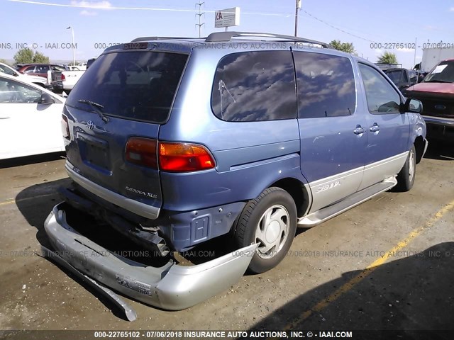 4T3ZF13CXWU023324 - 1998 TOYOTA SIENNA LE/XLE BLUE photo 4