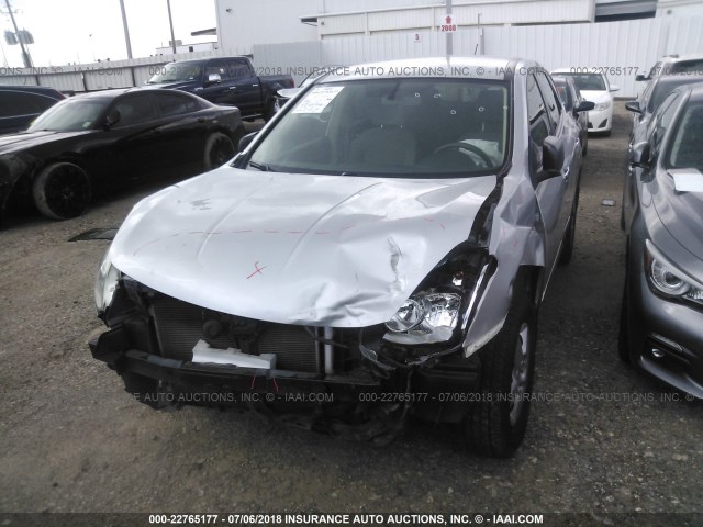 JN8AS5MT8CW600495 - 2012 NISSAN ROGUE S/SV SILVER photo 2