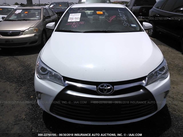 4T4BF1FK5FR463051 - 2015 TOYOTA CAMRY LE/XLE/SE/XSE WHITE photo 6