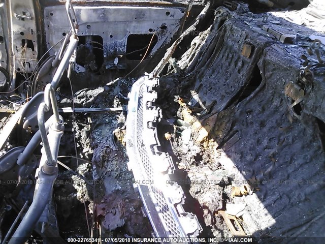 1G1ZC5EU1CF252955 - 2012 CHEVROLET MALIBU 1LT SILVER photo 8