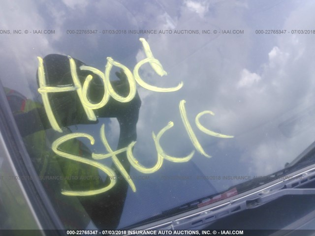 4T1BE32KX4U875624 - 2004 TOYOTA CAMRY LE/XLE/SE Boz foto 10