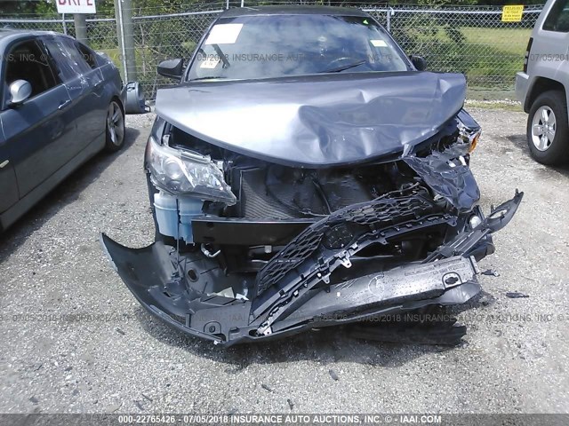 4T1BF1FKXEU318872 - 2014 TOYOTA CAMRY L/SE/LE/XLE 灰色 照片 6