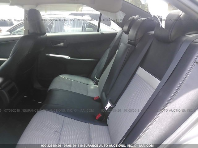 4T1BF1FKXEU318872 - 2014 TOYOTA CAMRY L/SE/LE/XLE 灰色 照片 8