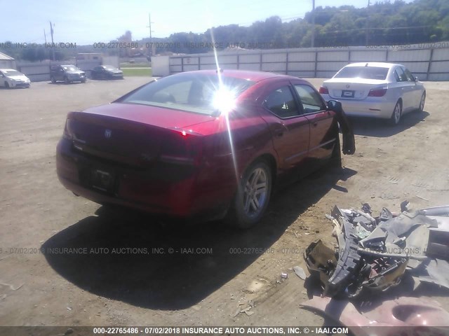 2B3KA53H16H162424 - 2006 DODGE CHARGER R/T RED photo 4