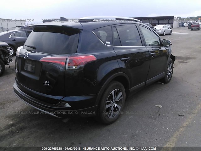 2T3RFREV2HW577506 - 2017 TOYOTA RAV4 XLE Dark Blue photo 4