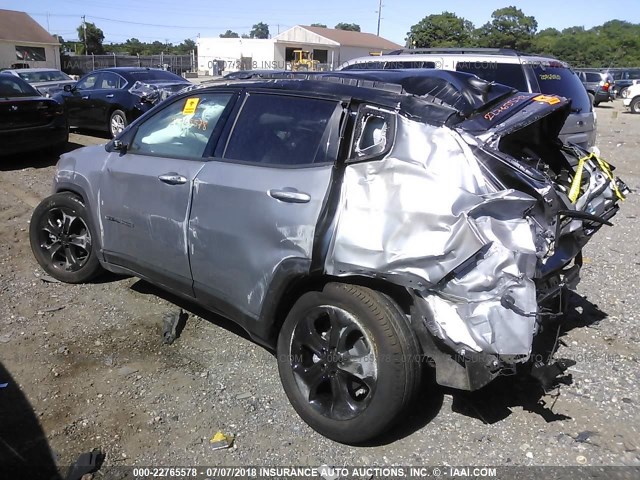3C4NJDBB0JT304037 - 2018 JEEP COMPASS LATITUDE 灰色 照片 3