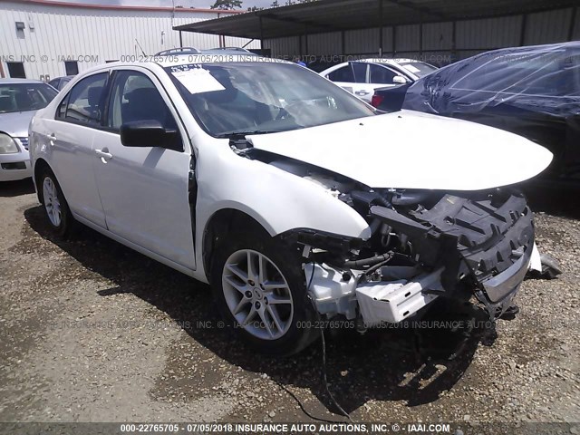 3FAHP0GA9CR225864 - 2012 FORD FUSION S WHITE photo 1