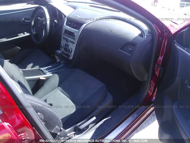 1G1ZC5E0XCF266186 - 2012 CHEVROLET MALIBU 1LT 红色 照片 5