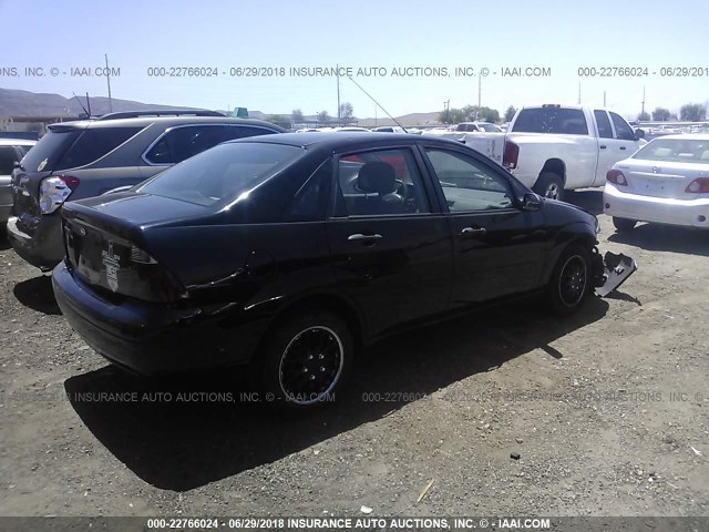 1FAFP34N37W290311 - 2007 FORD FOCUS ZX4/S/SE/SES 黑色 照片 4