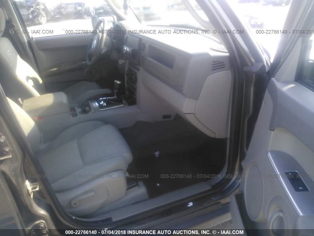 1J8HG48N76C352336 - 2006 JEEP COMMANDER Boz foto 5