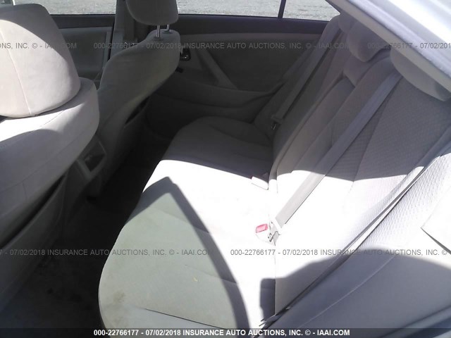 JTNBE46K473000341 - 2007 TOYOTA CAMRY NEW GENERAT CE/LE/XLE/SE WHITE photo 8