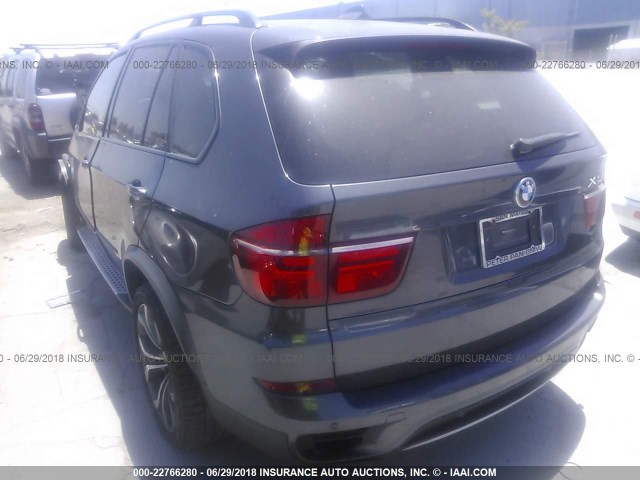 5UXZV8C56D0C15906 - 2013 BMW X5 XDRIVE50I Gri fotoğraf 3