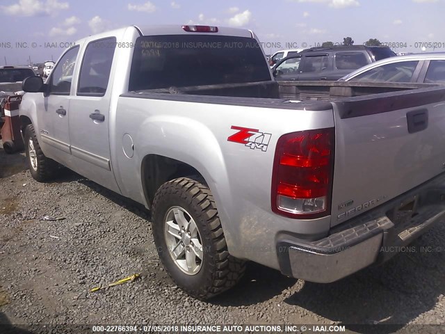 3GTP2VE33BG165211 - 2011 GMC SIERRA K1500 SLE SILVER photo 3