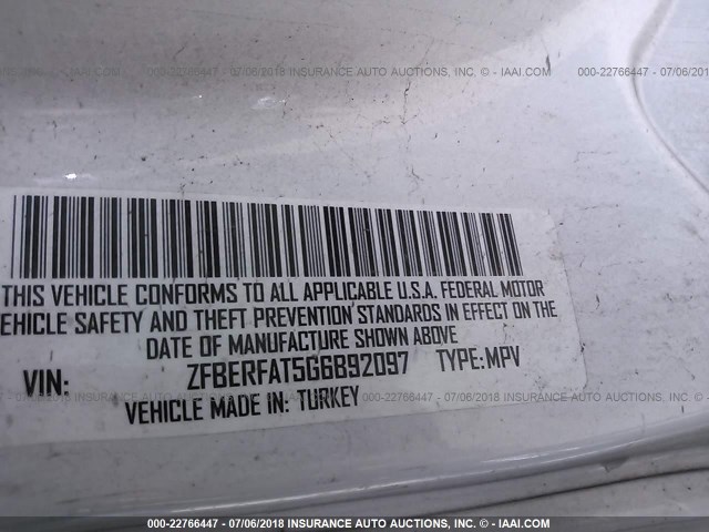 ZFBERFAT5G6B92097 - 2016 RAM PROMASTER CITY  白色 照片 9