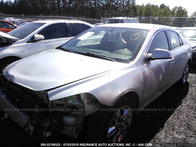 1G1ZH57B29F237242 - 2009 CHEVROLET MALIBU 1LT SILVER photo 2