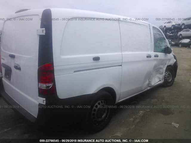 WD3PG2EA0H3282393 - 2017 MERCEDES-BENZ METRIS WHITE photo 4