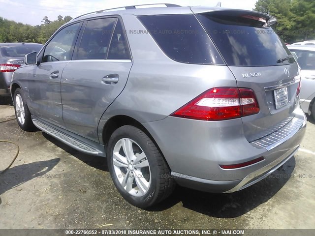 4JGDA5HB3CA028287 - 2012 MERCEDES-BENZ ML 350 4MATIC GRAY photo 3