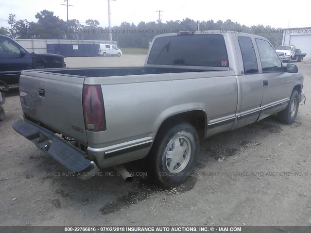 1GTEC19R0WR511975 - 1998 GMC SIERRA C1500 TAN photo 4