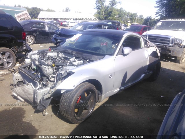 JN1AZ34D86M330983 - 2006 NISSAN 350Z COUPE SILVER photo 2