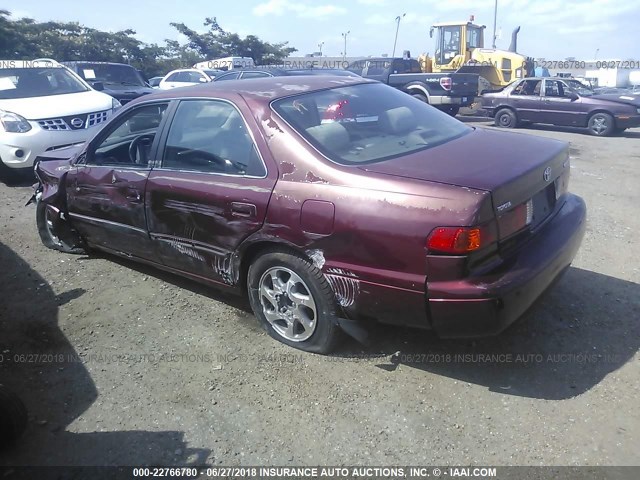 4T1BG22K61U778095 - 2001 TOYOTA CAMRY CE/LE/XLE 栗色 照片 3
