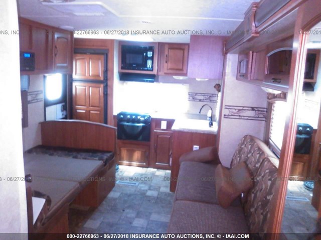 4X4TSVB25DL021086 - 2013 FOREST RIVER SURVEYOR  棕色 照片 8