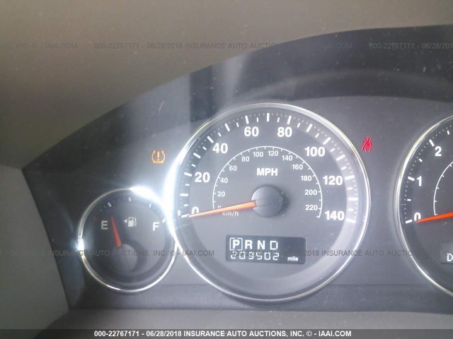 1J8HG48K48C187628 - 2008 JEEP COMMANDER SPORT მწვანე ფოტო 7