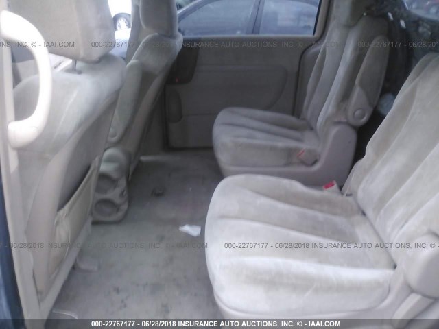 KNDMB233X66023353 - 2006 KIA SEDONA EX/LX GRAY photo 8