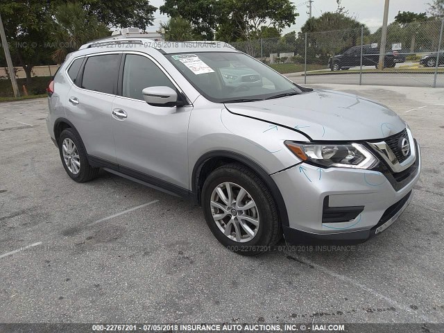 KNMAT2MT3HP545964 - 2017 NISSAN ROGUE S/SV SILVER photo 1