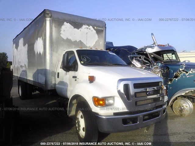 3FRNF6HD1FV525392 - 2015 FORD F650 SUPER DUTY WHITE photo 1