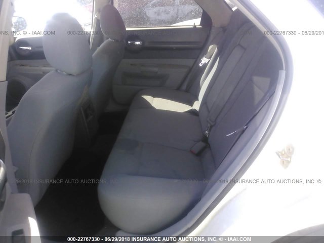 2D4FV47T26H416299 - 2006 DODGE MAGNUM SE WHITE photo 8