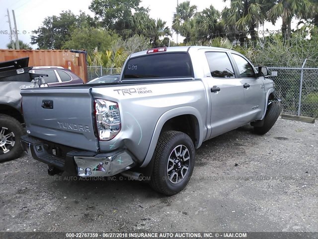 5TFEY5F18JX230289 - 2018 TOYOTA TUNDRA CREWMAX SR5 SILVER photo 4