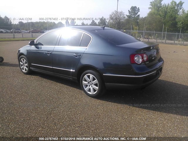 WVWAK73C78P110401 - 2008 VOLKSWAGEN PASSAT KOMFORT BLUE photo 3