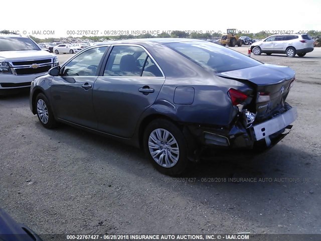 4T1BF1FK5DU718224 - 2013 TOYOTA CAMRY L/SE/LE/XLE 灰色 照片 3