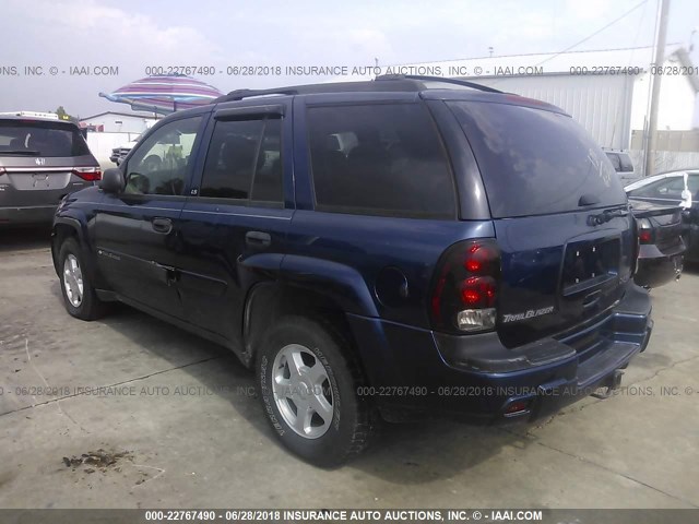 1GNDT13S922476936 - 2002 CHEVROLET TRAILBLAZER  BLUE photo 3