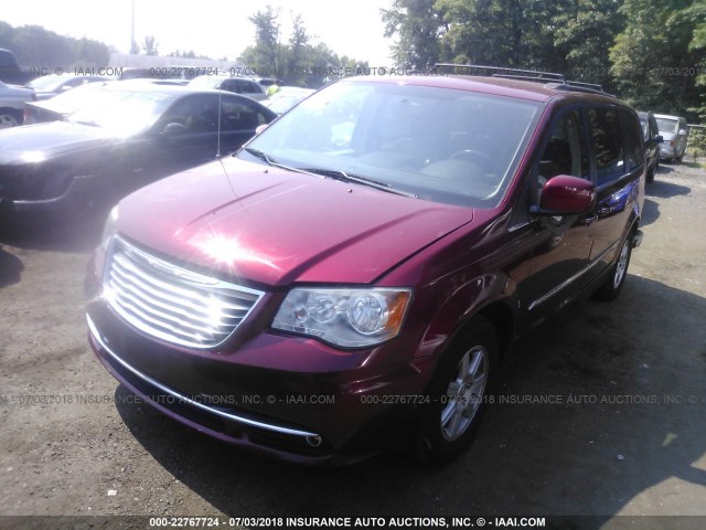 2C4RC1BG1CR313194 - 2012 CHRYSLER TOWN & COUNTRY TOURING RED photo 2