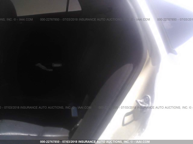 1YVHP82B695M21176 - 2009 MAZDA 6 S WHITE photo 8