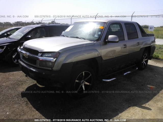 3GNEC13T52G226873 - 2002 CHEVROLET AVALANCHE C1500 GRAY photo 2