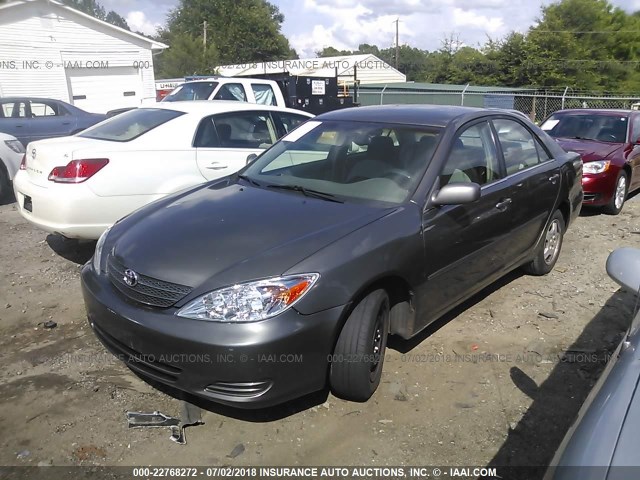 4T1BF32K73U548271 - 2003 TOYOTA CAMRY LE/XLE/SE ნაცრისფერი ფოტო 2