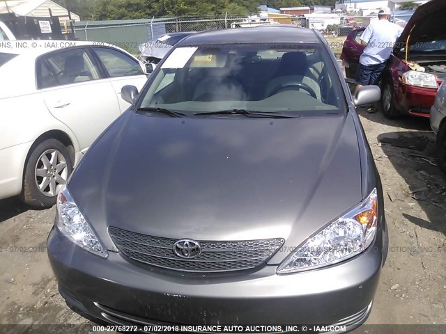 4T1BF32K73U548271 - 2003 TOYOTA CAMRY LE/XLE/SE ნაცრისფერი ფოტო 6