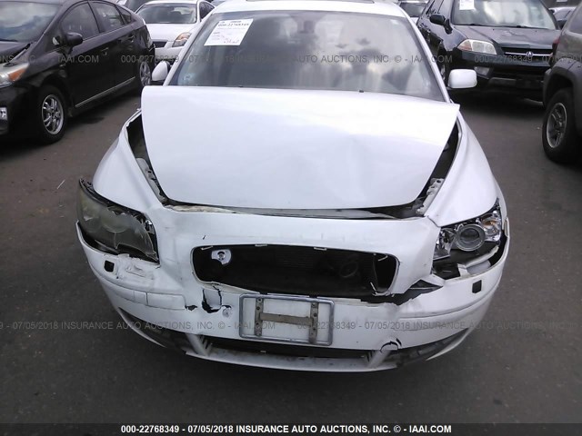 YV1MS682942016660 - 2004 VOLVO S40 T5 WHITE photo 6