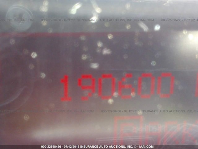 2G2WP522151143069 - 2005 PONTIAC GRAND PRIX SILVER photo 7