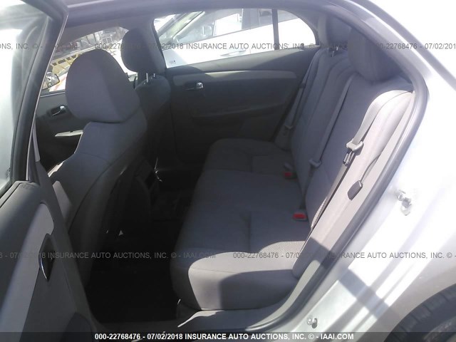 1G1ZC5E04AF174181 - 2010 CHEVROLET MALIBU 1LT ვერცხლისფერი ფოტო 8