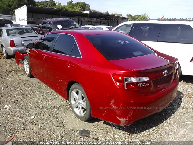 4T1BF1FK9DU640949 - 2013 TOYOTA CAMRY L/SE/LE/XLE 红色 照片 3